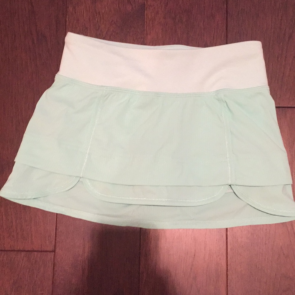 Girls size 10 blue Ivivva skirt